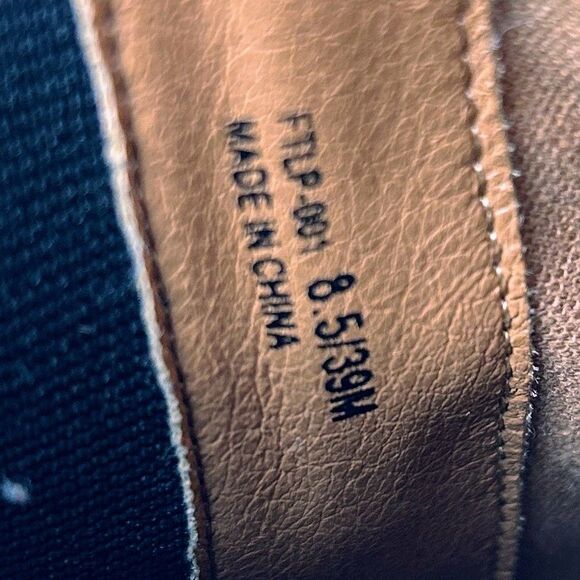 Chinese Laundry Finn Chelsea Bootie Leopard Animal Print Boots Pointed Toe 8.5 - Picture 7 of 11